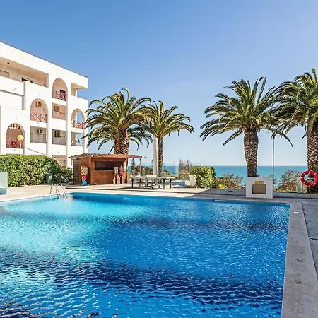 Front Row Sea View Flat * Porches (Algarve)
