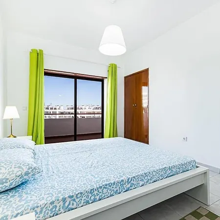 Front Row Sea View Flat