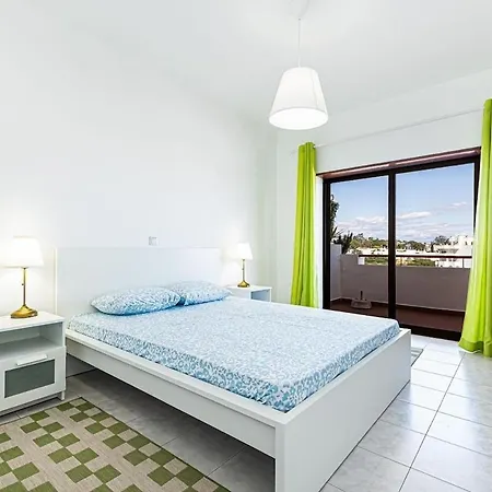 Apartment Front Row Sea View Flat *